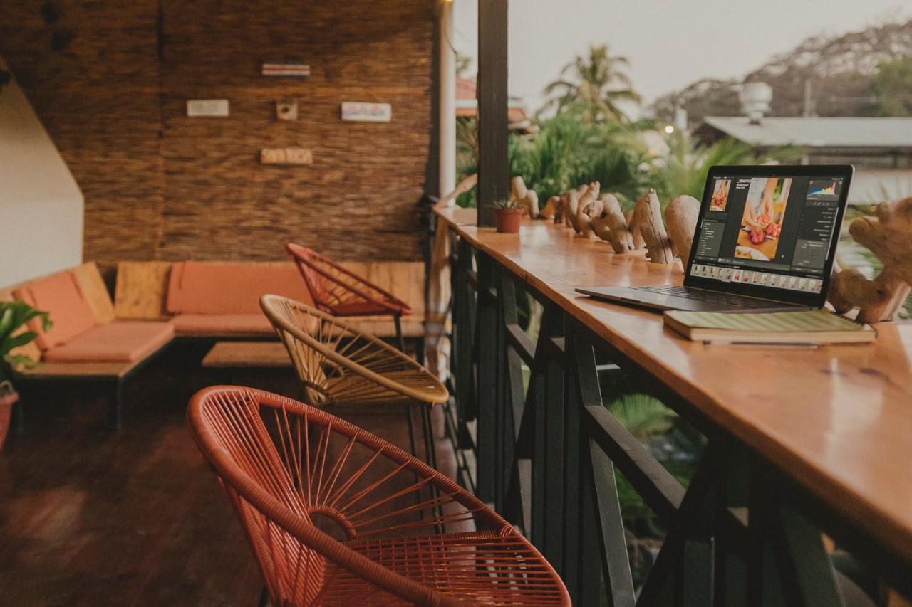 Habitat Surf Glamp Hotel Playa Santa Teresa  Bagian luar foto