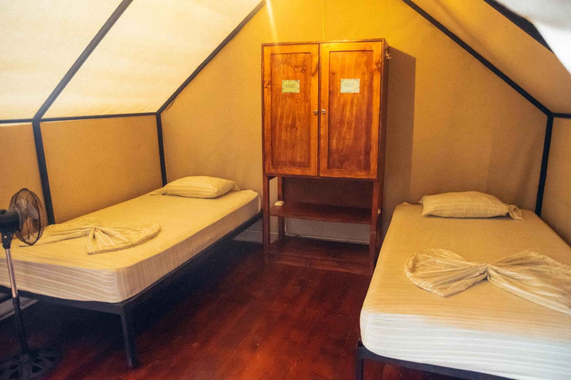 Habitat Surf Glamp Hotel Playa Santa Teresa  Bagian luar foto